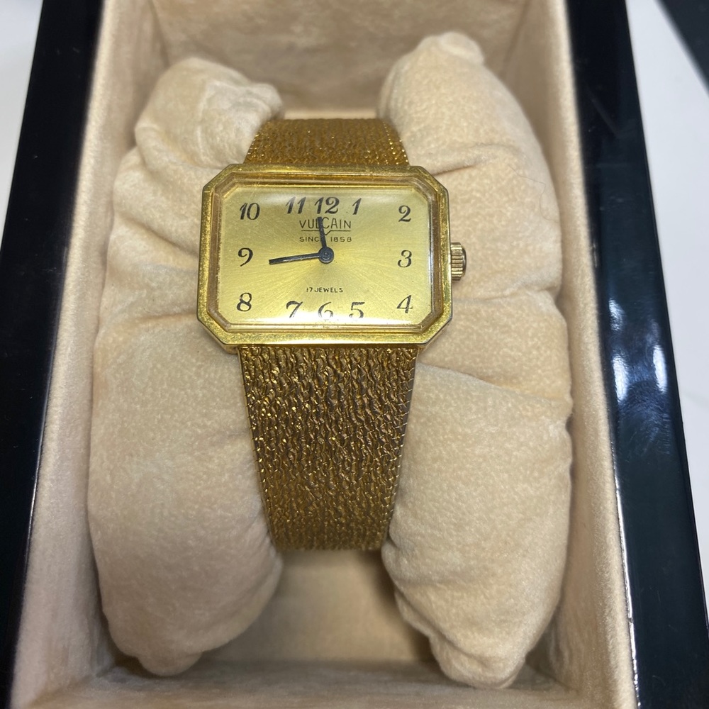 Vulcain 50s/60s Mechanical Watch